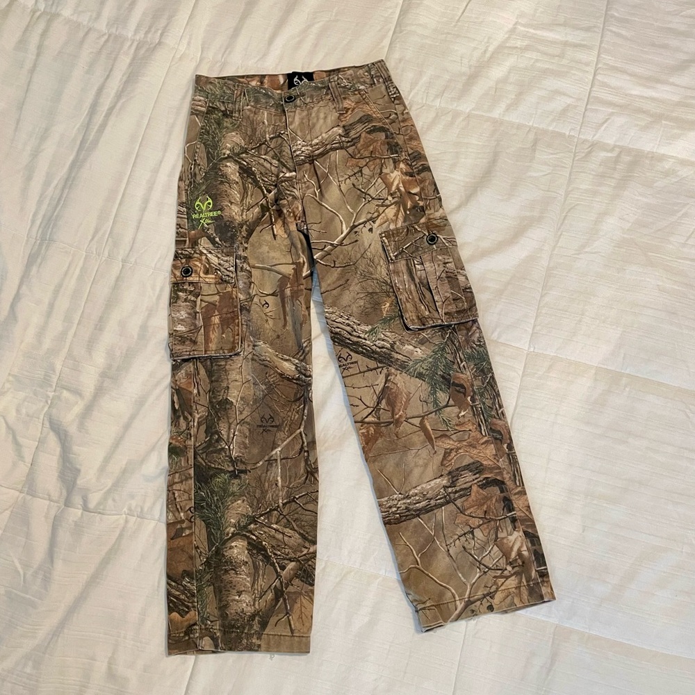 Realtree Cargo Youth Pants in Camouflage